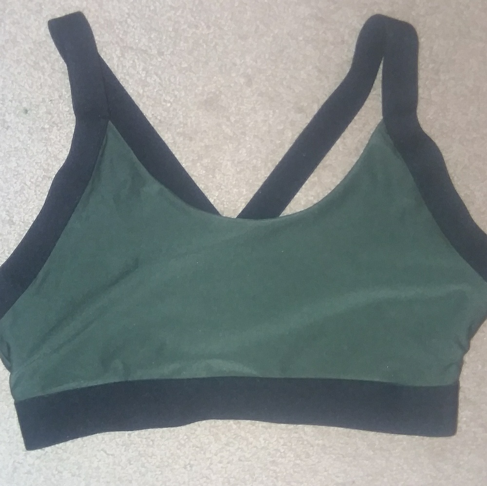 Sports Bra large
